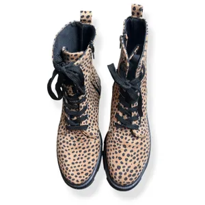 Olivia Miller Womens Normie Combat Boots Animal Print 8 Chunky Lug Sole Edgy thumbnail 9
