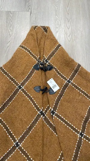 Poncho thumbnail 2
