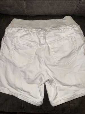 Liz Lange White High-Waist Women’s Shorts (maternity) thumbnail 2
