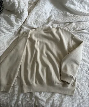 Gap Crewneck thumbnail 2