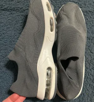 Shoes Gray Size 10 thumbnail 1