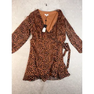 gianni bini avery long sleeve wrap‎ dress print large nwt Leopard Cheetah Animal thumbnail 4