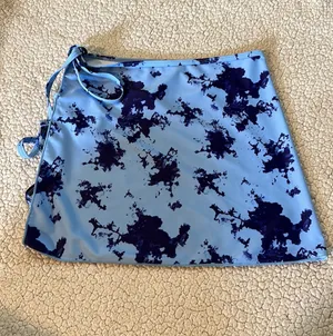 Sarong thumbnail 3