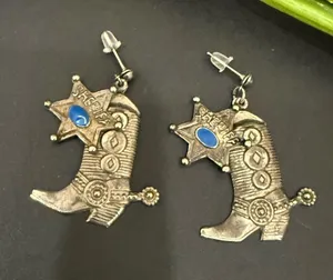 Vintage Style Silver-tone Cowboy Boots Sheriff Dangle Earrings thumbnail 1