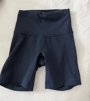 Lululemon Biker Shorts Align thumbnail 1