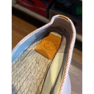 Tory Burch‎ orange slip on flats shoes size 8.5 thumbnail 2