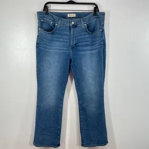 Madewell Mid-Rise Kick Out Jeans‎ Women's Size 32 Blue Denim Bootcut Stretch thumbnail 2