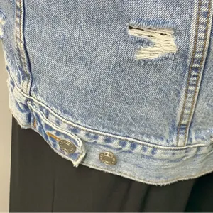 American Eagle Oversized Distressed Denim Jean Jacket‎ Small thumbnail 7