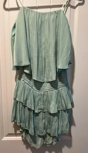 Boutique Romper Size L thumbnail 2