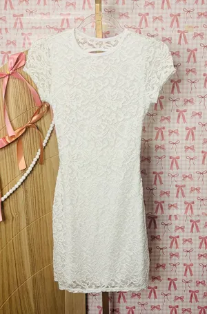 Lucy in the Sky White Floral Lace Cap-Sleeve Mini Shift Dress Bridal Wedding S thumbnail 1