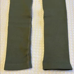NEW! Free People Movement Dark Olive Sage Forest Green Ribbed Leggings Size XS/S thumbnail 5