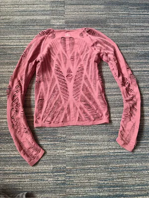 Alo Yoga Wanderer Brave Elements Long Sleeve Top M Dusty Rose Cutout thumbnail 4