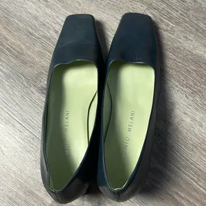 Antonio Melani Laika Leather Pumps Size 7.5 Medium thumbnail 4