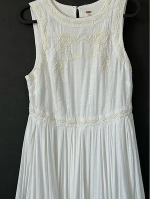 Free People Delightful Birds of Feather Dress in white Sz 4 thumbnail 13