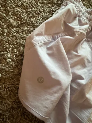 Lululemon Shorts thumbnail 6