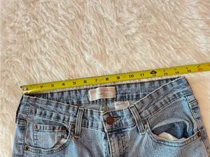 Y2K Levi’s Strauss stretch low rise bootcut Light Wash Women’s Jeans, size 6 thumbnail 8
