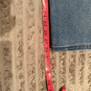 Altar'd State The Bestie Straight Leg Distressed‎ Jeans Blue Medium Wash 11/30 thumbnail 7