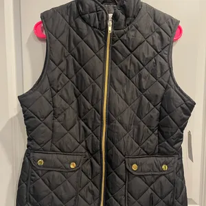 St. John's Bay Black Quilted Vest with Gold Accent thumbnail 1