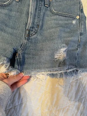 Madewell The Perfect Jean Shorts thumbnail 2