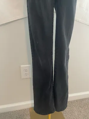 Levi’s 725 High-Rise Bootcut Women’s Jeans Size 28 thumbnail 3