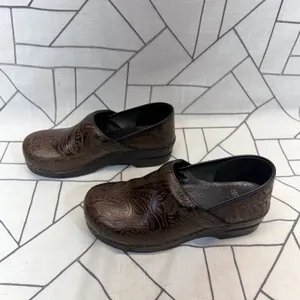Dansko Professional Clogs 41 Brown Embossed Floral Paisley Leather Nursing Shoes thumbnail 6