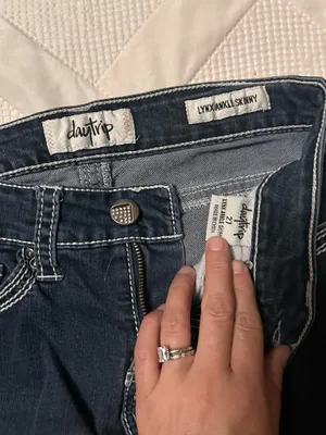 Daytrip Jeans thumbnail 2