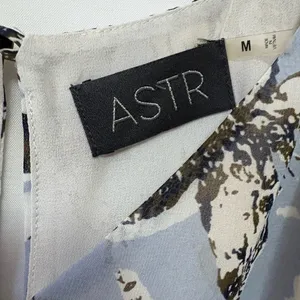 ASTR Blue Multicolor Floral Print Cold Shoulders‎ Bohemian Blouse Size Medium thumbnail 3