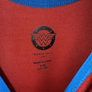 Wonder Woman Nightgown Womens JR SZ L 11 13 Sleepwear Cosplay Halloween Costume thumbnail 5
