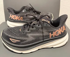Women’s HOKA One Clifton 9 Running Shoes Size 6 thumbnail 1