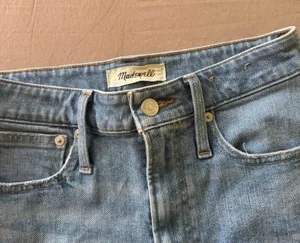 Madewell The Curvy Perfect Vintage Jean Shorts thumbnail 9