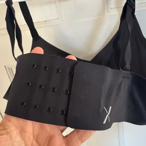 Knix black wireless bra size‎ 3 Size undefined thumbnail 3