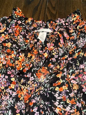 H&M floral longsleeve top size small thumbnail 5