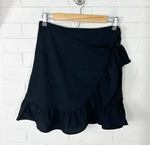 Pink Lily Classic Black Faux Wrap Ruffle Skirt Size M thumbnail 2