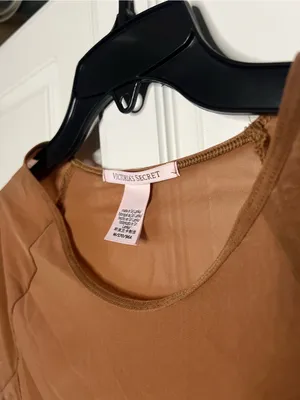 Victoria’s Secret Brown Sheer Mesh Ruched Short Sleeve Top thumbnail 8