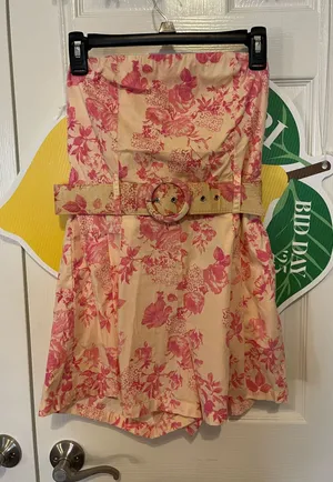 Pink Floral Romper Size L thumbnail 1