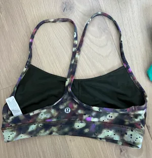 Flow-Y Sports Bra thumbnail 2