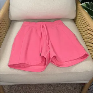 Lululemon Scuba High-Rise Short 5" Size 4 thumbnail 4