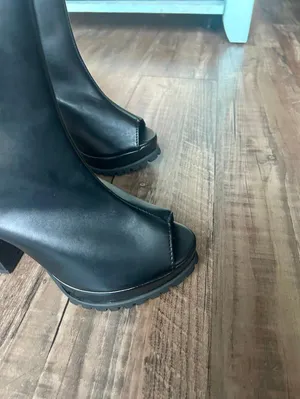 Heeled Peep Toe Booties Black Size 6.5 thumbnail 3