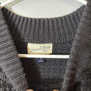 universal‎ threads sweater Size M thumbnail 2