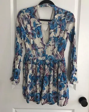 Free People White Blue Floral Lined Shorts Long Sleeve Jumper Romper Sz M thumbnail 2