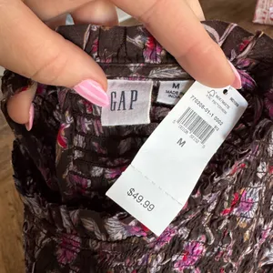 NWT Gap Medium Ruffle Shoulders sleeves Long Long Sleeve Floral High Neck Blouse thumbnail 3