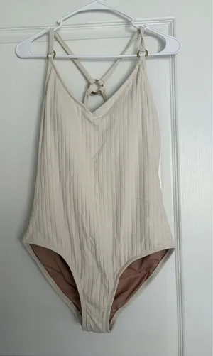 Kona Sol One-Piece Strappy Swimsuit thumbnail 2