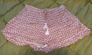 Olivaceous Red and White Patterned Skorts thumbnail 1