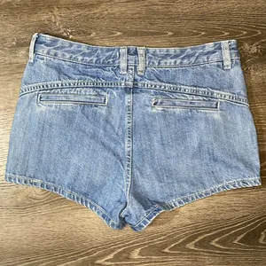 Free People Sweet‎ Surrender Denim Shorts Size 30 thumbnail 5