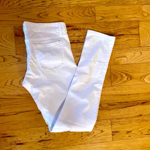 GAP 1969 White Always Skinny Jeans Sz 26/2 Retail $23 thumbnail 3