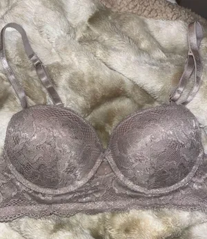 TJ Maxx Nude Lace Push-Up Bra thumbnail 1