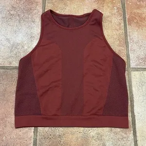 Lululemon cropped seamless tank thumbnail 1