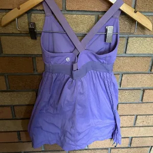 Lululemon Criss Cross Tank Purple Elastic Banded Size 6 thumbnail 5