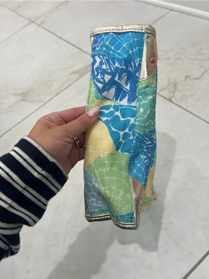 Lily Pulitzer Estée Lauder Floral Makeup Bag thumbnail 2