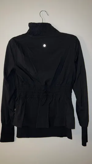 Lululemon Jacket thumbnail 5